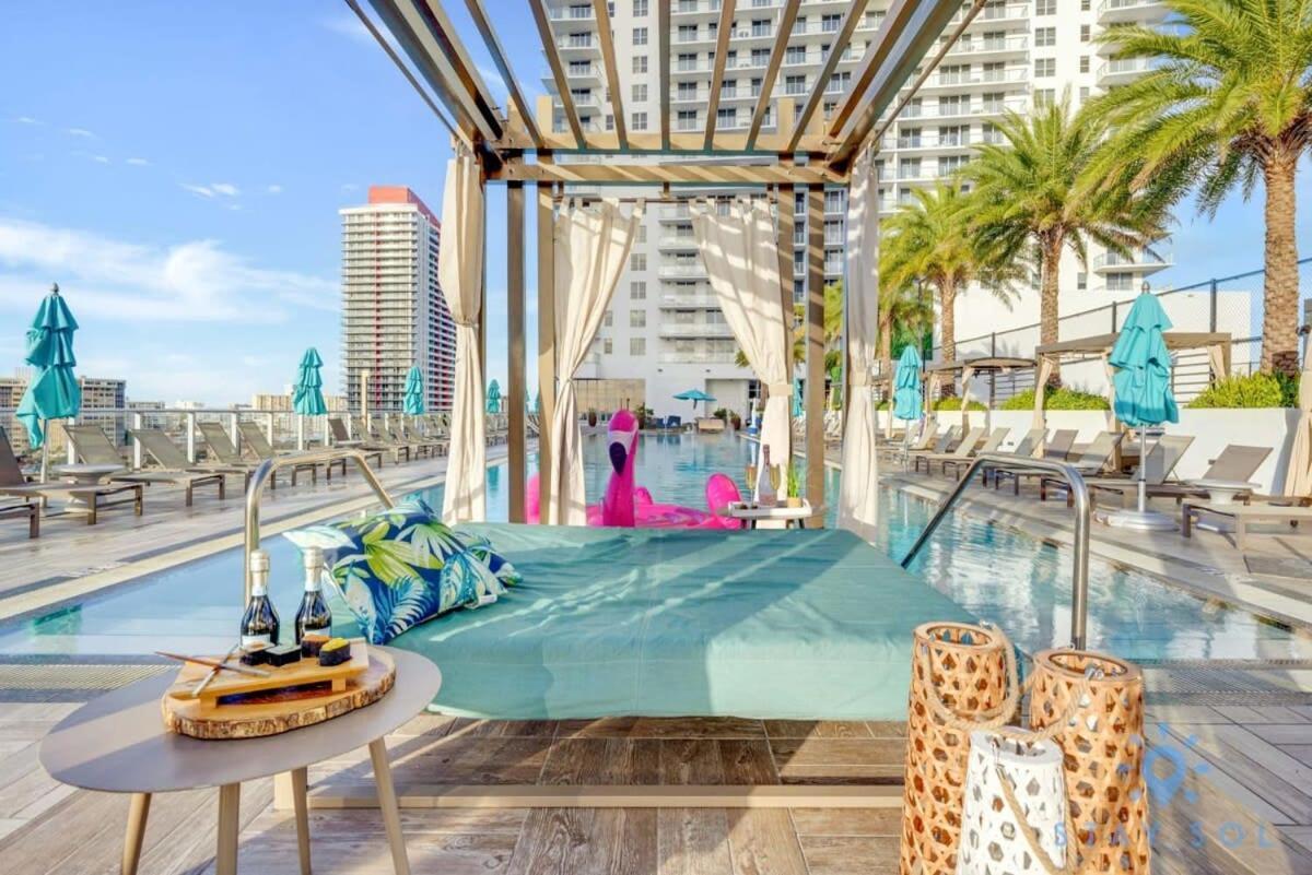 好莱坞Wrap Around Balcony - Insane Views - Amazing Pools公寓 外观 照片