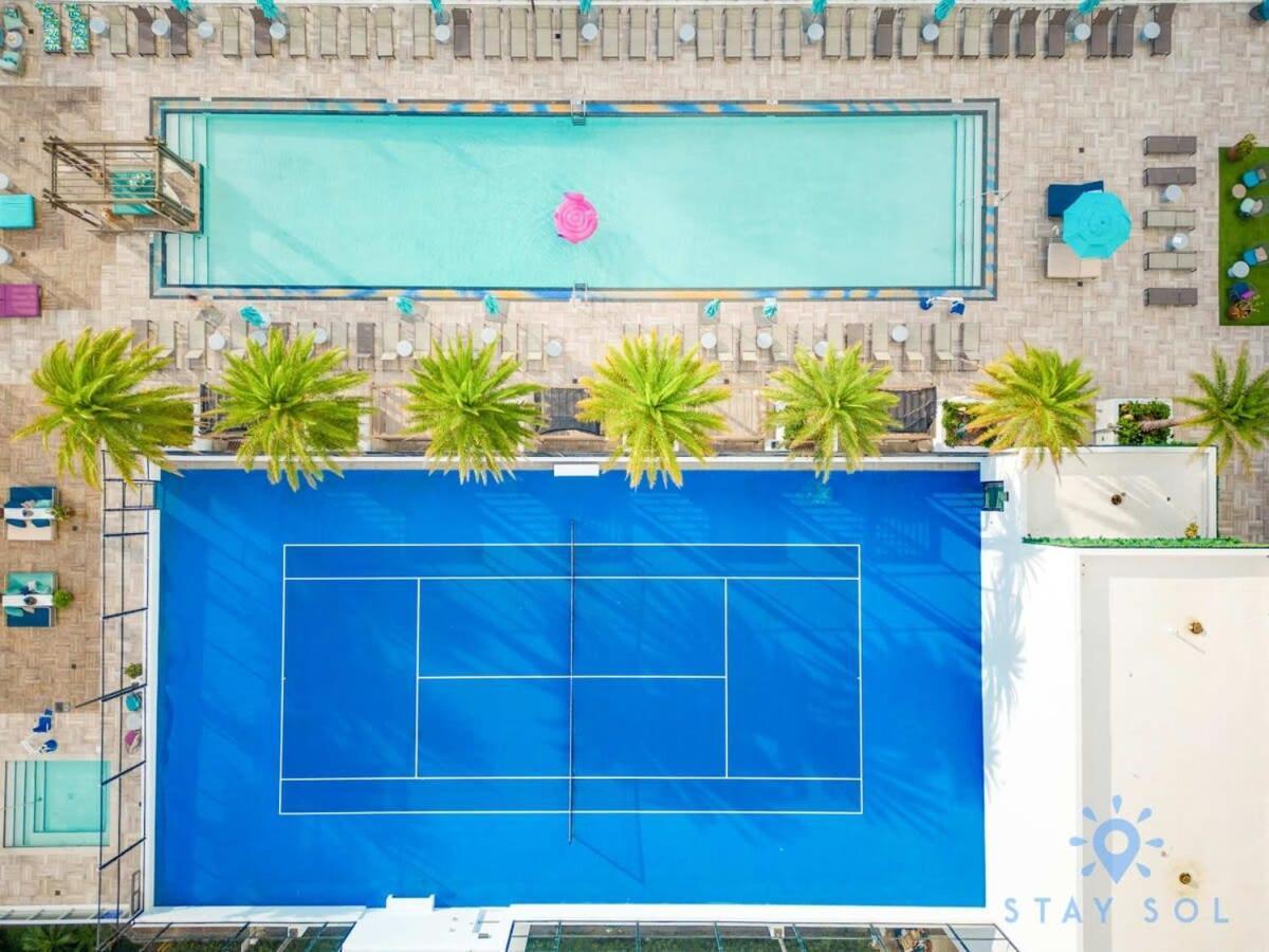 好莱坞Wrap Around Balcony - Insane Views - Amazing Pools公寓 外观 照片